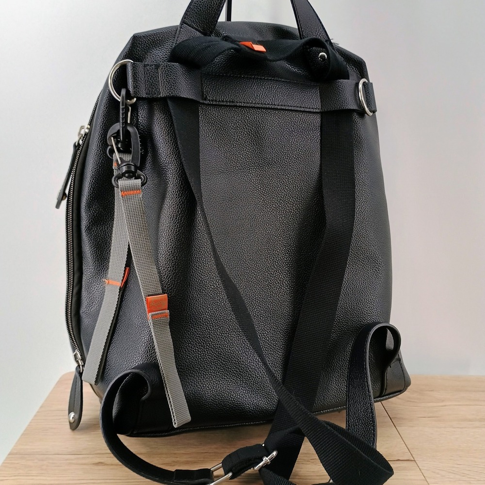 PacaPod Hartland Black Vegan Leather Diaper Bag Backpack 3-in-1 Organizer Set - Picture 7 of 14